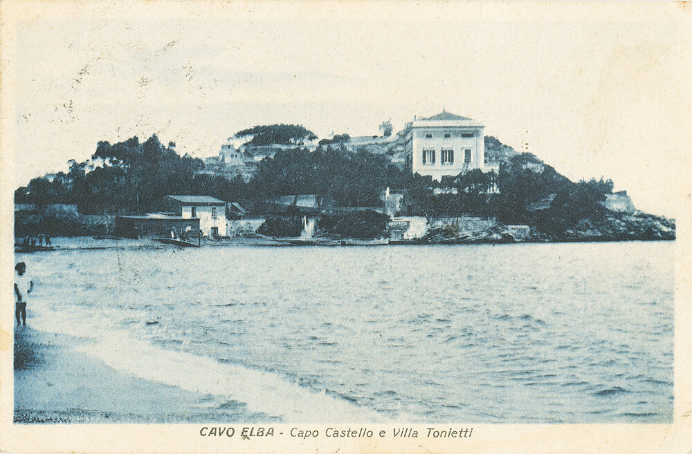 Cavo - Villa Tonietti , Capo Scandelli e sullo sfondo Capo Castello