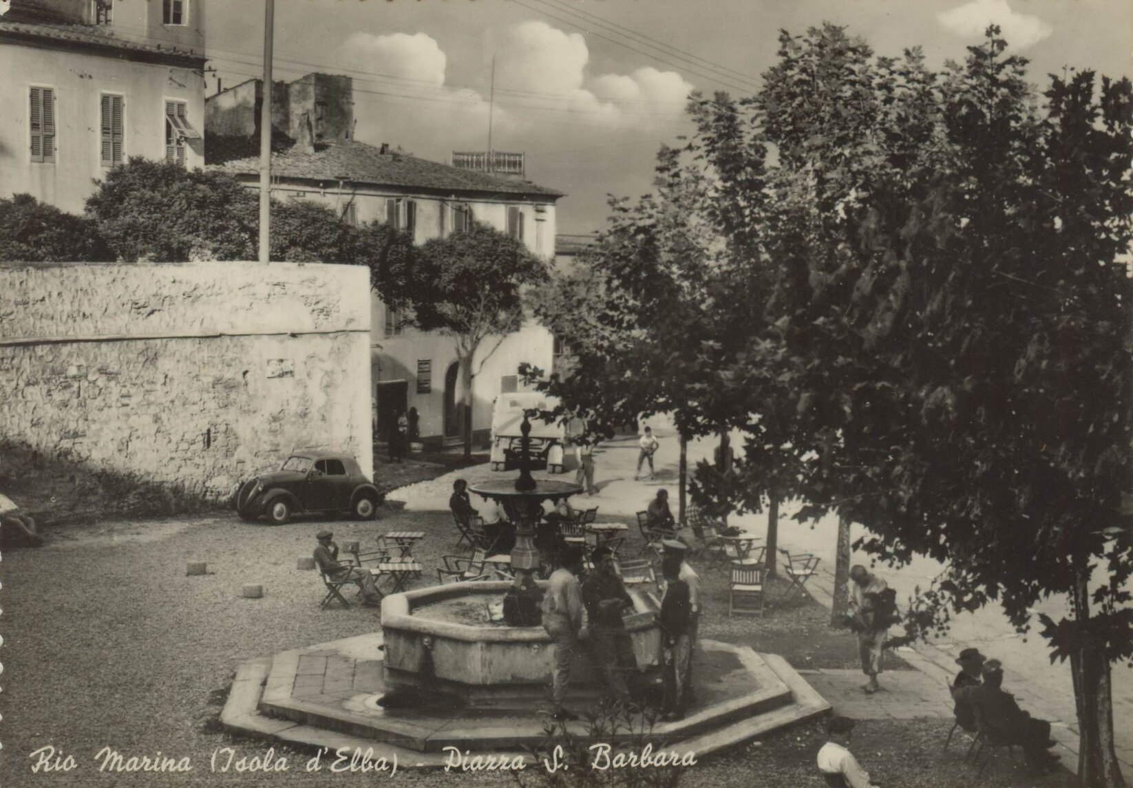 Fontana in Piazza Santa Barbara a Rio Marina