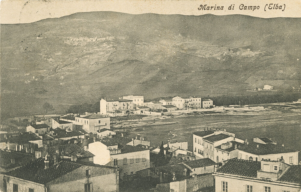 Vista dell'abitato di Marina di Campo